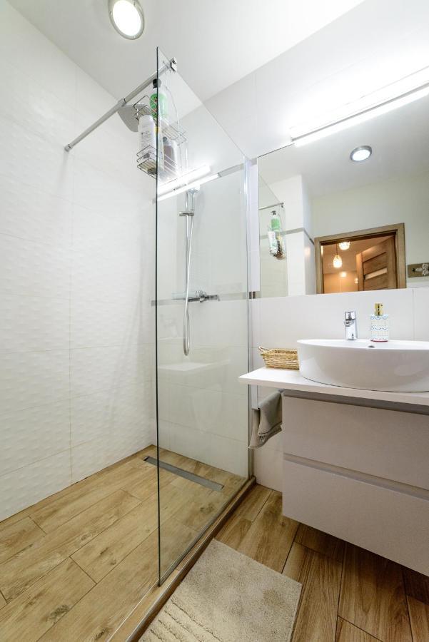 Apartamenty Via Marina Вроцлав Екстериор снимка